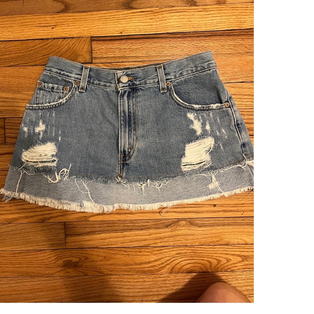 Furst of a Kind Reworked Levi's Denim Mini Skirt Distressed Raw Hem Size 27 W